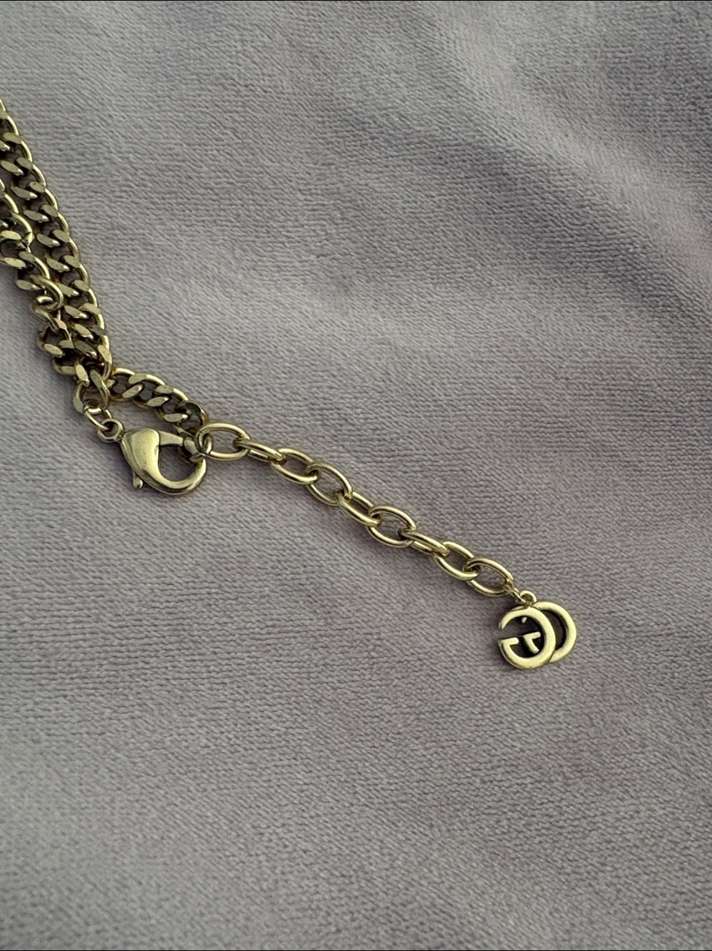 Gucci Old Gold-Tone Necklace with Turquoise Flower Motif - Picture 4 of 7